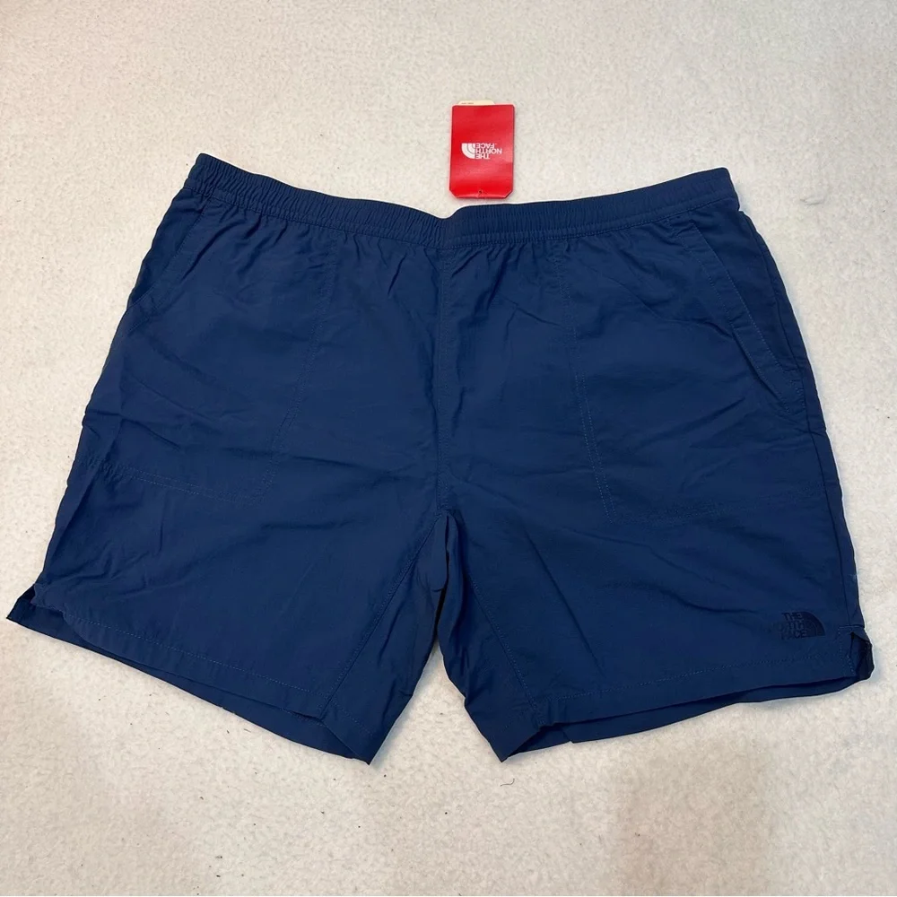 XXL Men’s North Face Shorts